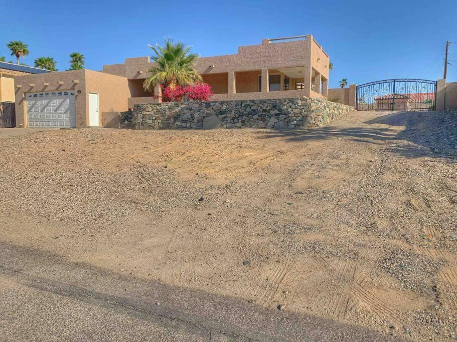 Ultimate Backyard-Pool/Spa. Slide. Lakeview. Ball Lake Havasu City Exterior photo